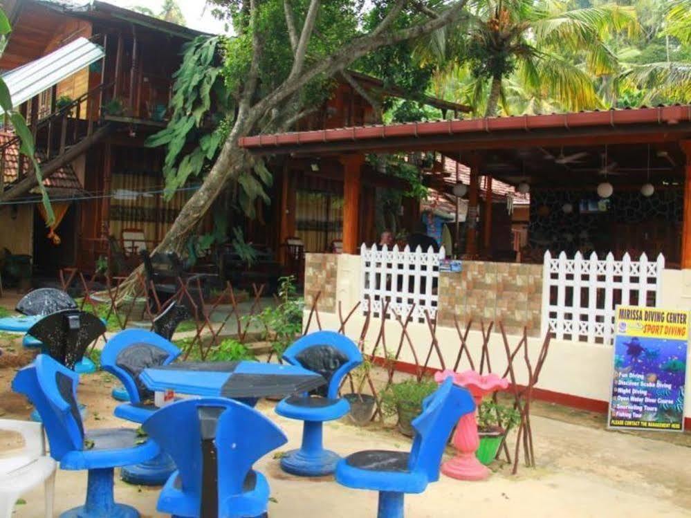 Dinu'S Resort Talaramba エクステリア 写真